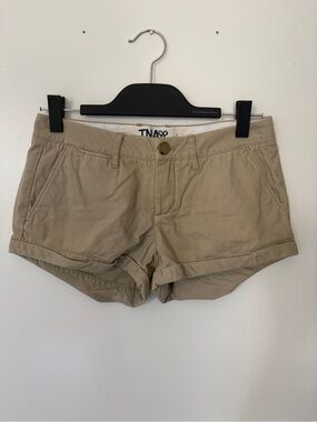 Vintage Aritzia TNA Women's Tan Mini Roll-Cuff Cotton Shorts